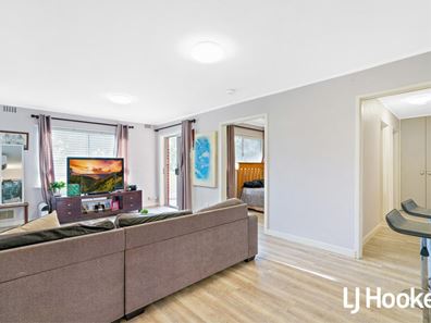 U 12/10 Prescott Place, Orelia WA 6167