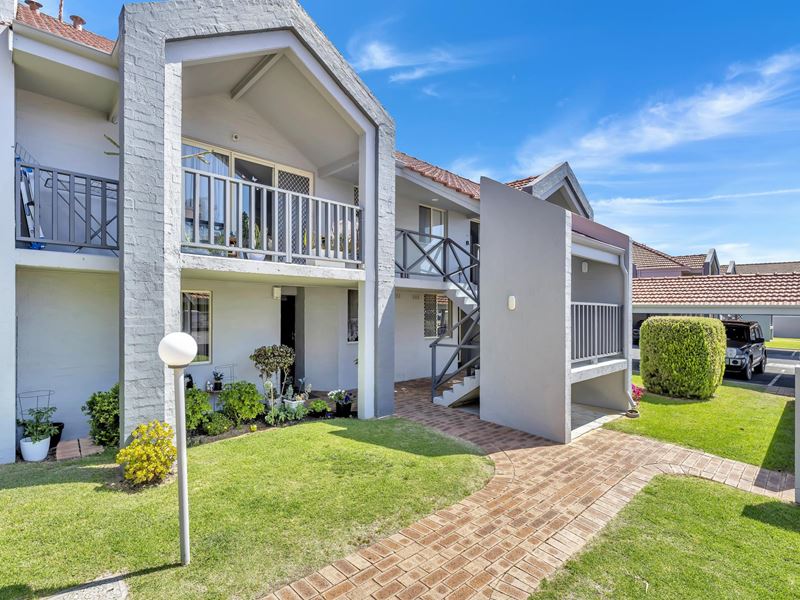 16/1-3 Hackett Street, Mandurah