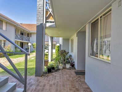 16/1-3 Hackett Street, Mandurah WA 6210