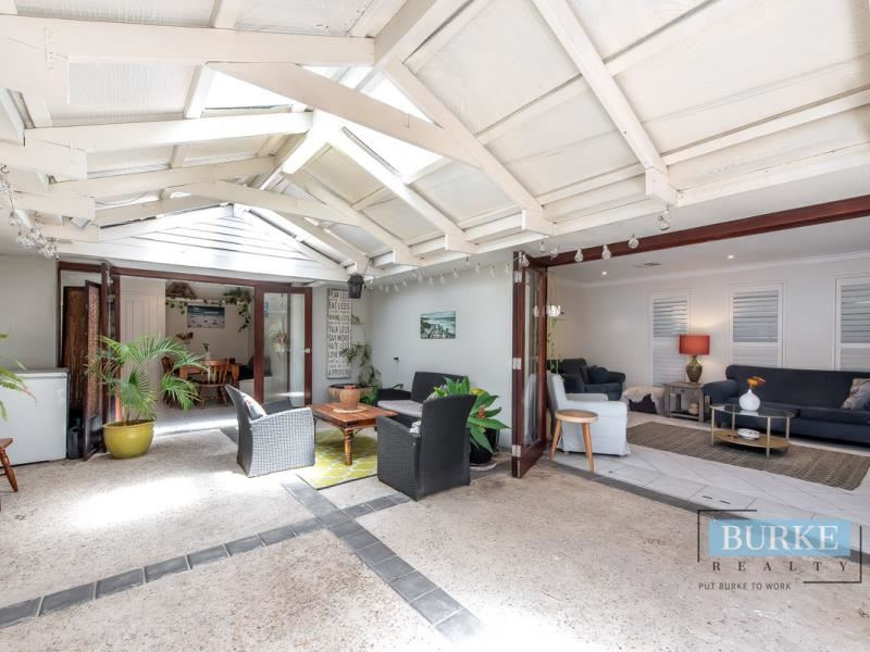 26 Ellison Drive, Padbury