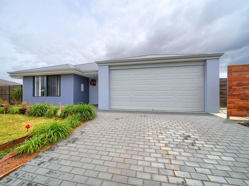 3 Corine Way, Bayonet Head