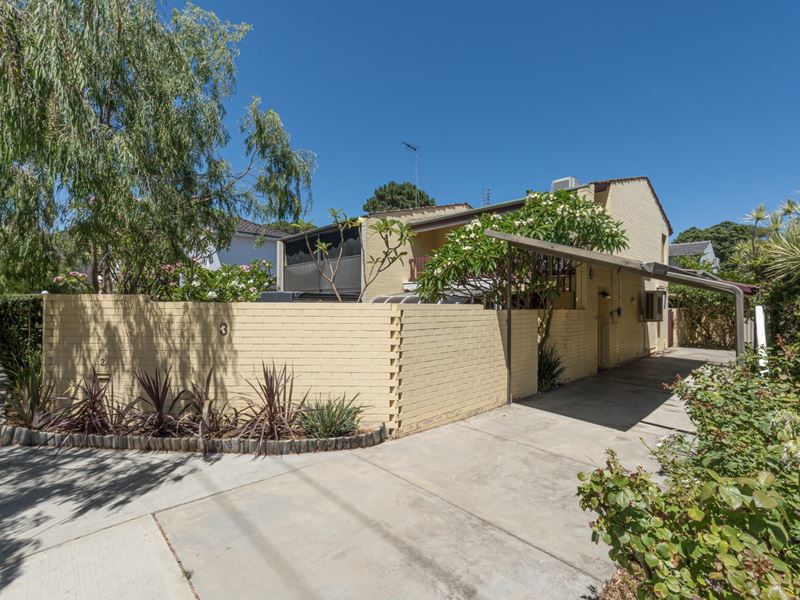 2/3 Onslow Street, South Perth