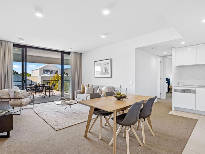 32/7 Davies Road, Claremont