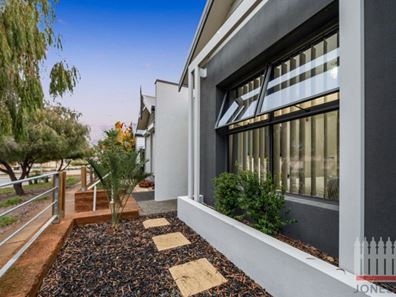 10 Feredy Lane, Ellenbrook WA 6069