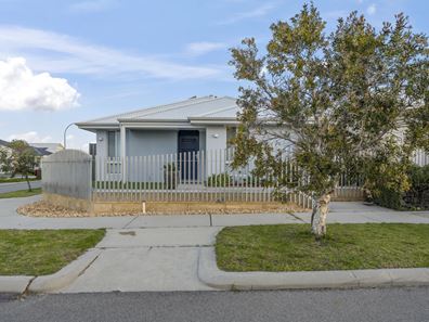 13 Patina Street, Eglinton WA 6034