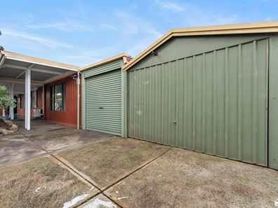 14 Friar Road, Armadale WA 6112