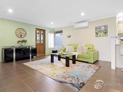 44a Allamanda Drive, South Lake WA 6164