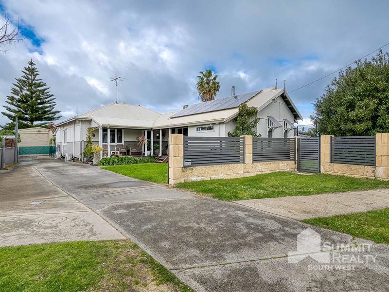 3 Mondak Place, Carey Park