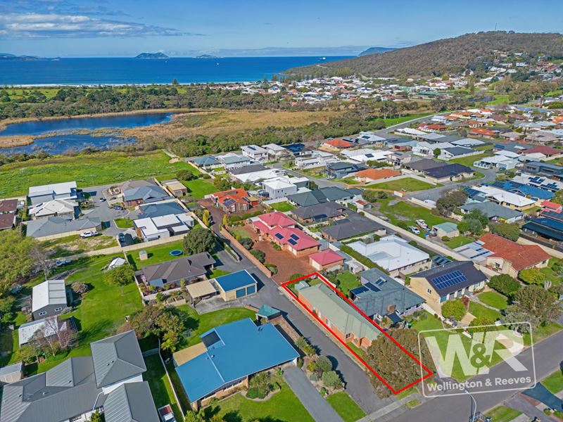 Unit 2, 24 McLeod Street, Mira Mar