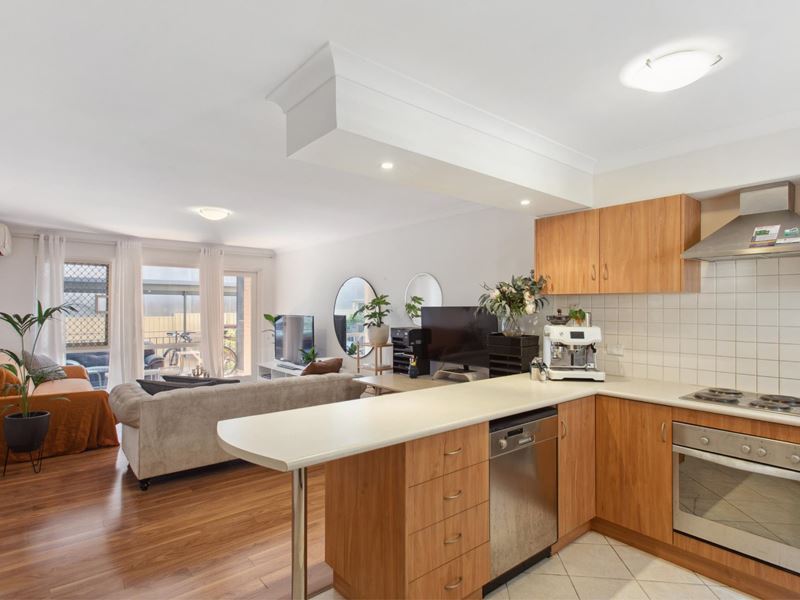18/6 Kintail Road, Applecross