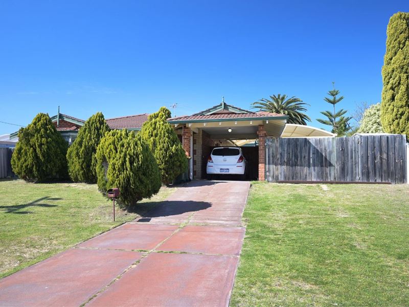 18 Greyhound Drive, Merriwa WA 6030