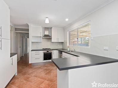 2 Ebro Way, Willetton WA 6155