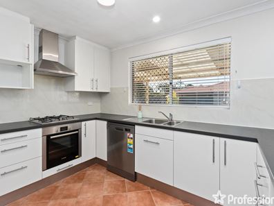 2 Ebro Way, Willetton WA 6155