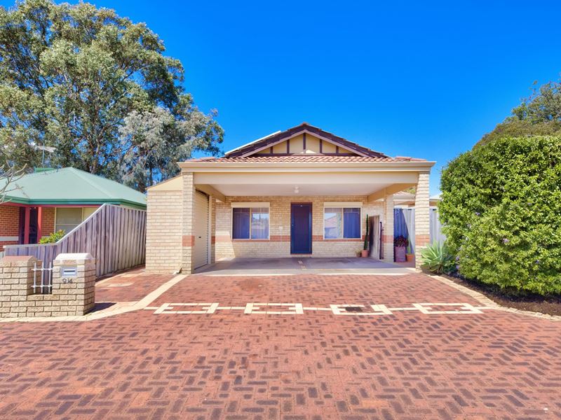 94 Tibradden Circle, Ascot