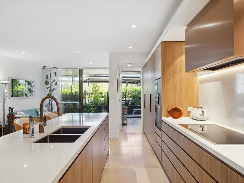 110/16 Tomlinson Boulevard, Floreat
