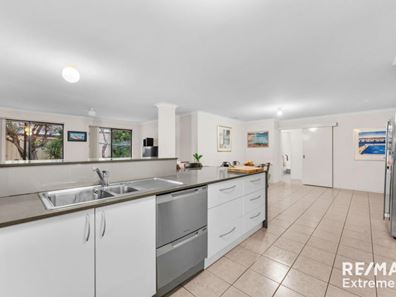 39 Grey Street, Cannington WA 6107