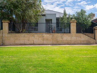 10 Saxon Lane, Baldivis WA 6171