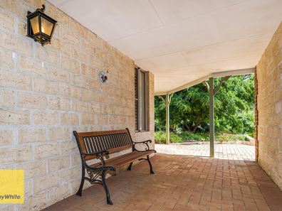 18 Collins Road, Kalamunda WA 6076