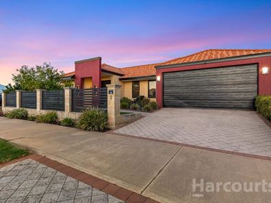 5 Elmhurst Drive, Clarkson WA 6030