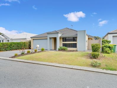 40 Hurlingham Loop, Meadow Springs WA 6210