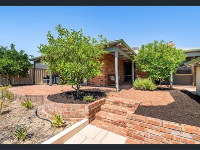 17 Scouler Way, Bateman WA 6150