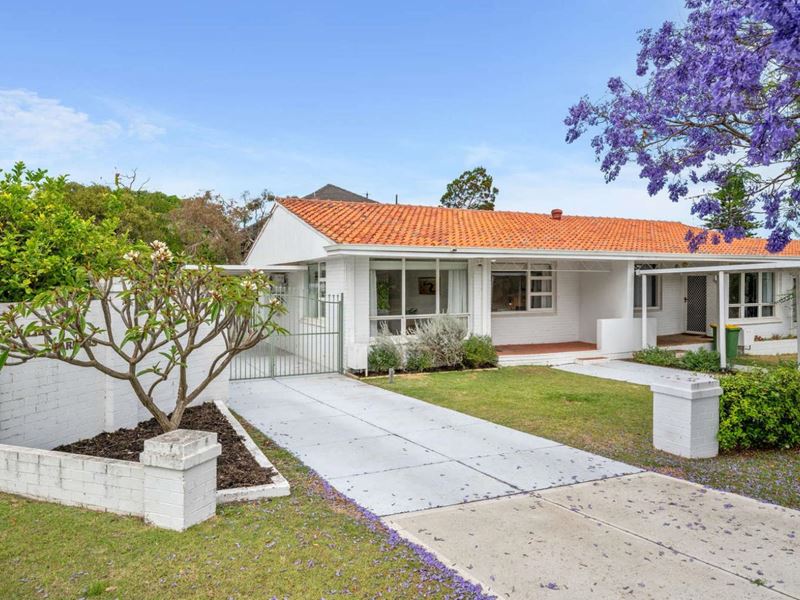 4/11A Collier Street, Applecross