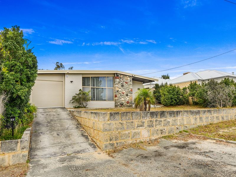 20 Wychcross Street, Westminster WA 6061