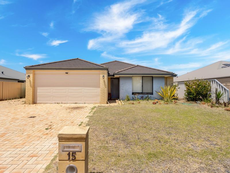 15 Mooralup Turn, Dalyellup