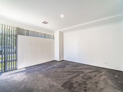 131 Weathering Crescent, Baldivis WA 6171