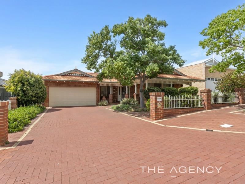 25 Stonesfield Court, Padbury