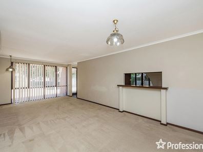 16 Clifton Street, Byford WA 6122