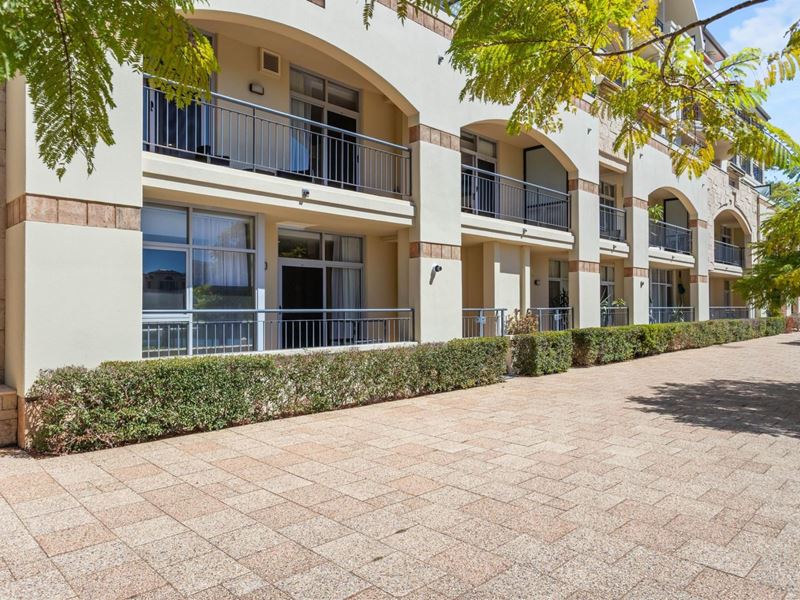 25/20 Royal Street, East Perth WA 6004