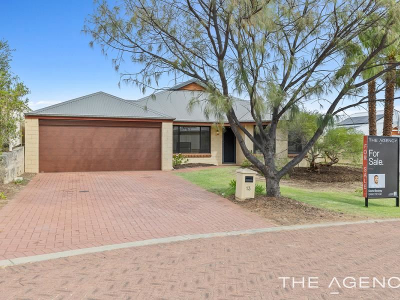 13 Albina Chase, Lakelands