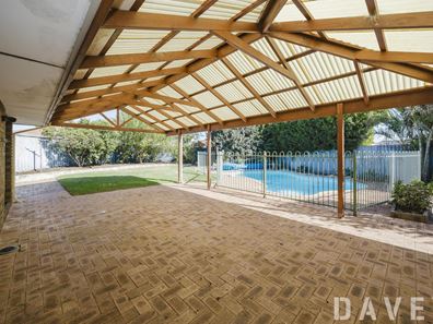 17 Charlton Court, Kingsley WA 6026