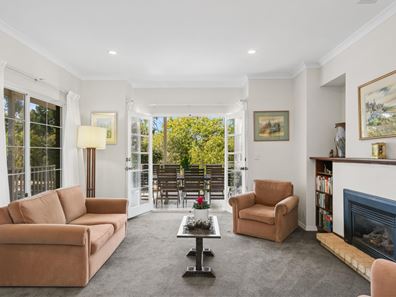 69A Strickland Street, Swanbourne WA 6010