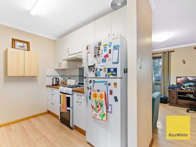 2 Stringybark Drive, Forrestfield WA 6058