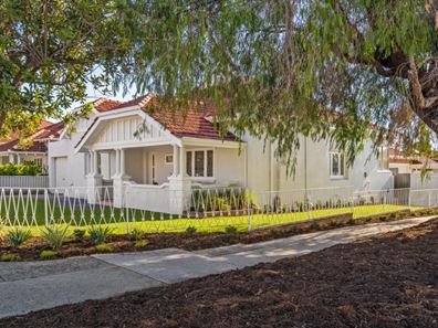 29 Robinson Street, Inglewood WA 6052