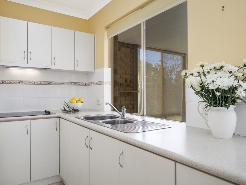21/7 Harman Road, Sorrento WA 6020