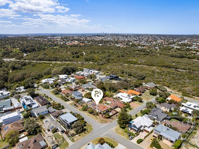 40 King Albert Road, Trigg WA 6029