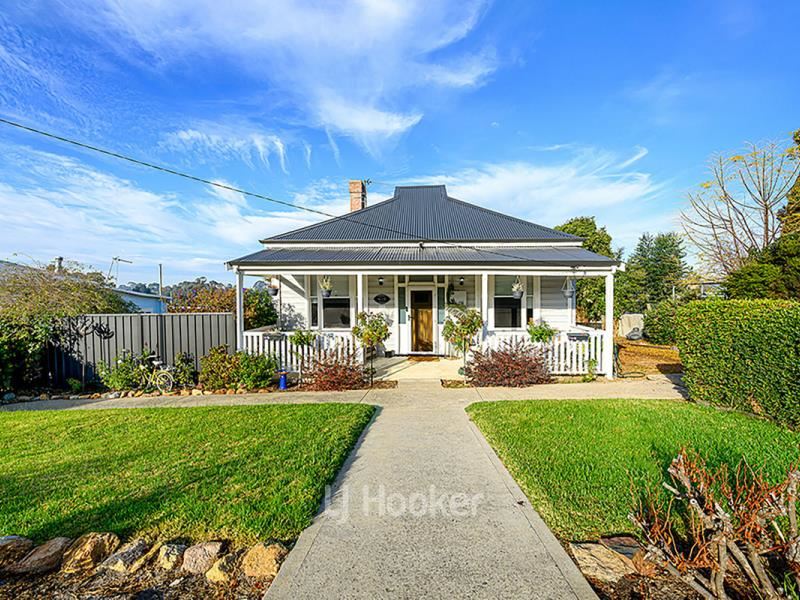 91 Deakin Street, Collie
