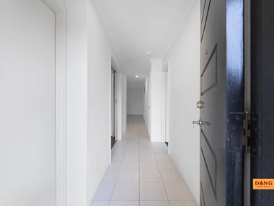4 Tulip Way, East Cannington WA 6107