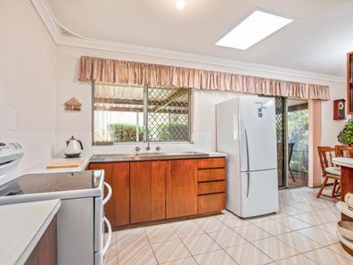 22 William Street, Armadale WA 6112