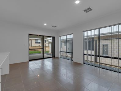 54 Borlaug Circuit, Baldivis WA 6171