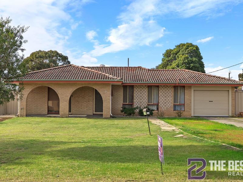 12 Clenham Way, Kelmscott WA 6111