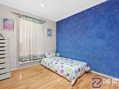 12 Clenham Way, Kelmscott WA 6111