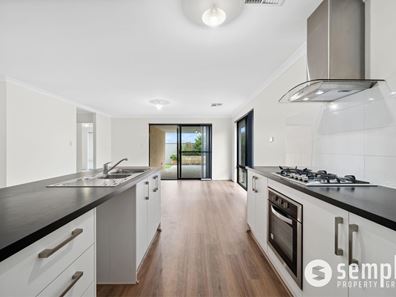 125 Honeywood Avenue, Wandi WA 6167