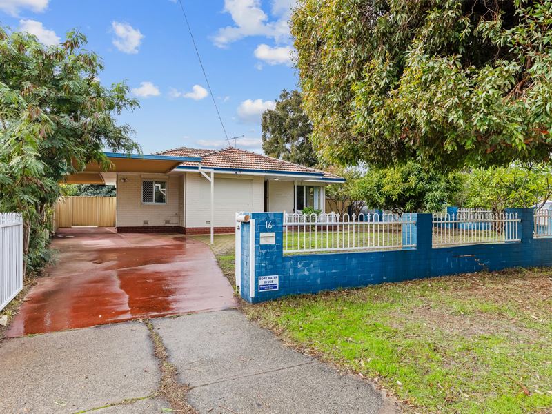 16 Ravenscroft Way, Kelmscott WA 6111
