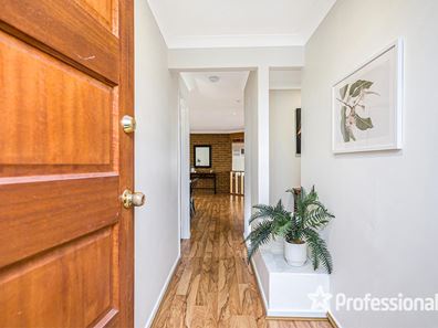 29 Willesden Avenue, Kingsley WA 6026