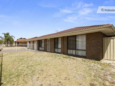 31A Ewart St, Midvale WA 6056