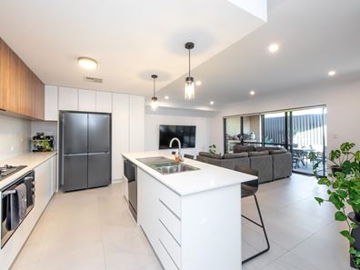 5C Plane Court, Beldon WA 6027